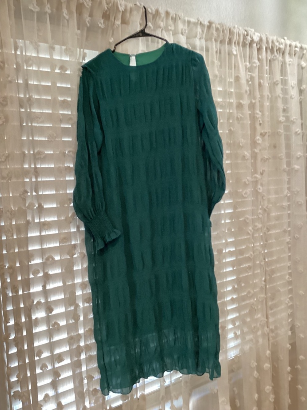 Women’s Medium Green Dress